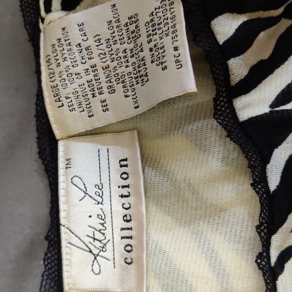 Zebra top - Picture 2 of 2